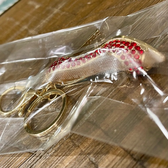 Red Rhinestone “high heel” Keychain / Bag Charm - Picture 4 of 4